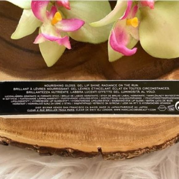 -Marc Jacobs Beauty Enamored Hydrating Lip Gloss Stick - Picture 4 of 8
